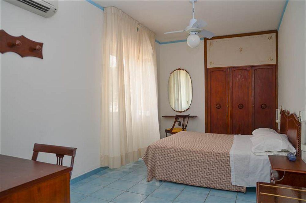 Casthotels Bristol Terme Ischia Exterior photo